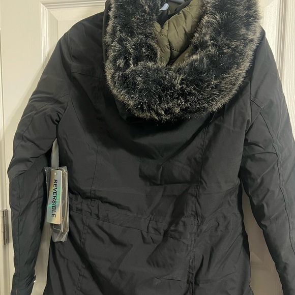 Ladies jacket - Picture 2 of 2